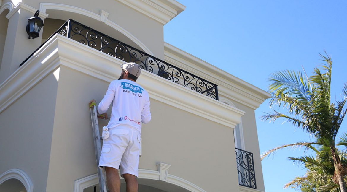 Mortdale – Exterior Skirt Flourish Detailing